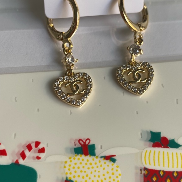 Gold filled hearts new earrings for women - Picture 3 of 3